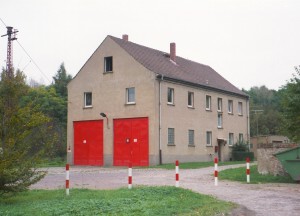 1995-10-146-17-f-feuerwehrhaus-dorf-grimme